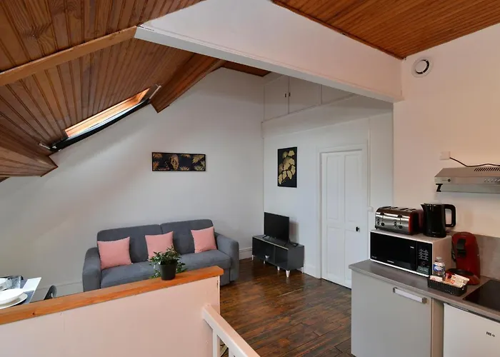 Group * Saint-Quentin (Aisne)